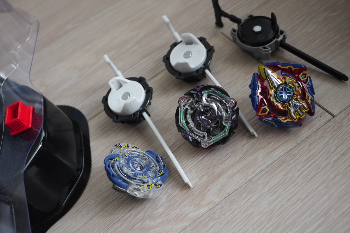 Auto-thumbnail for 大人の知らないベイブレードの世界